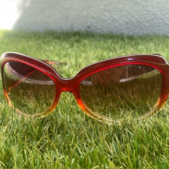 Authentic Oliver Peoples Isis Sunglasses | Brown | Y2K main image 16